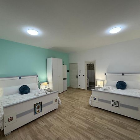 Emerella Luxury Suites-Siderno Lungomare Exterior foto