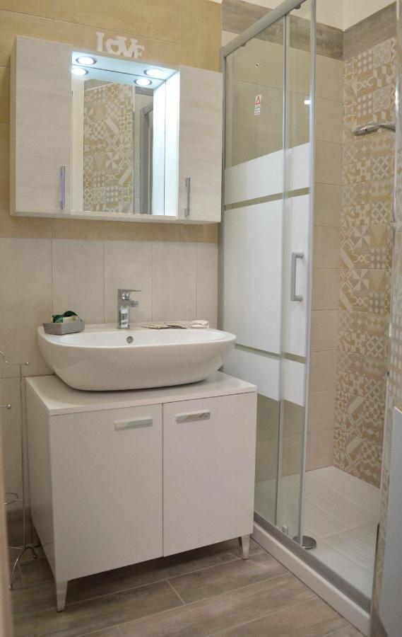 Emerella Luxury Suites-Siderno Lungomare Exterior foto