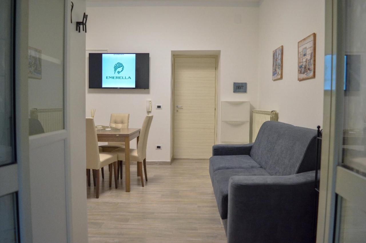 Emerella Luxury Suites-Siderno Lungomare Exterior foto