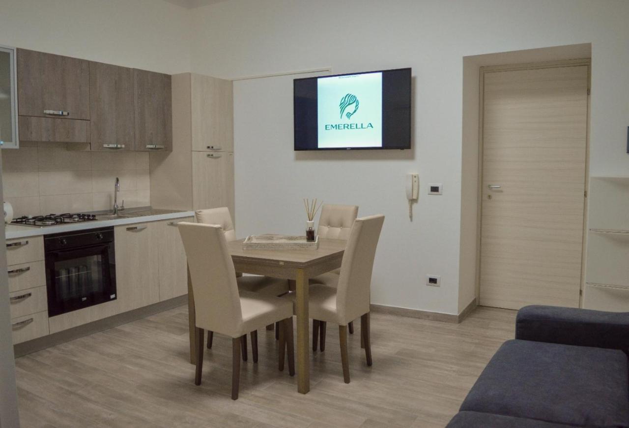 Emerella Luxury Suites-Siderno Lungomare Exterior foto