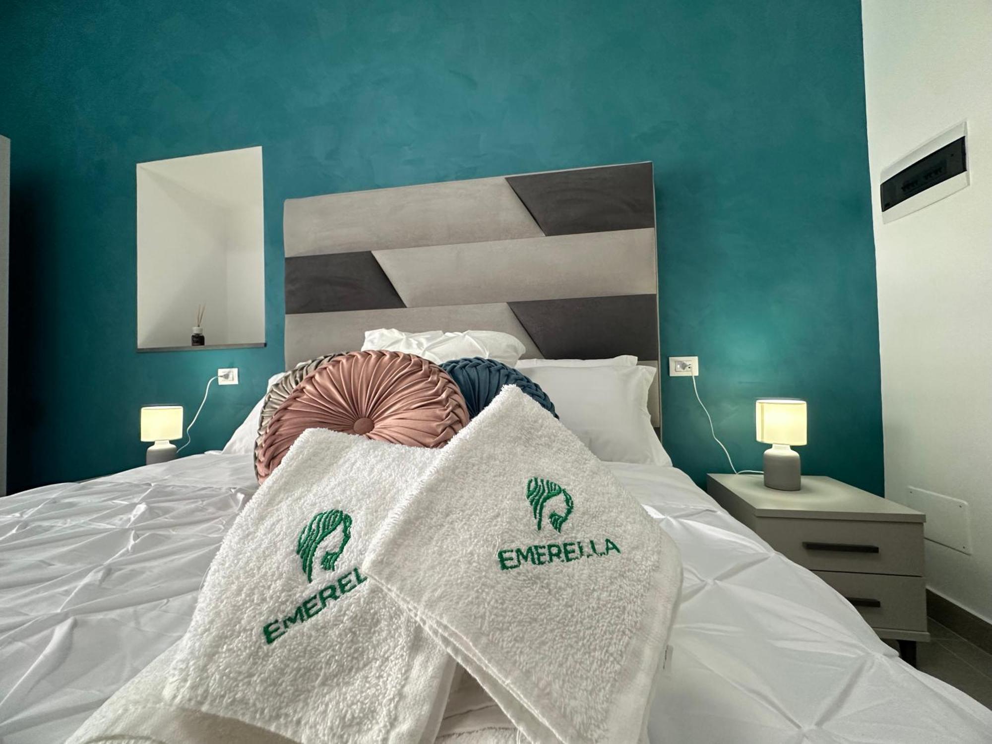 Emerella Luxury Suites-Siderno Lungomare Exterior foto