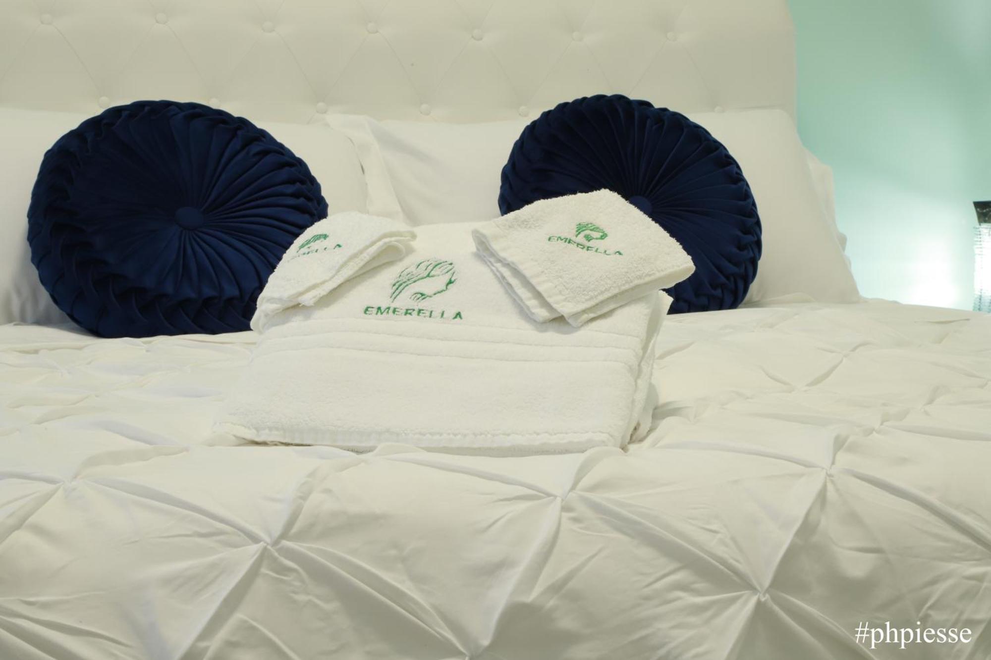 Emerella Luxury Suites-Siderno Lungomare Exterior foto