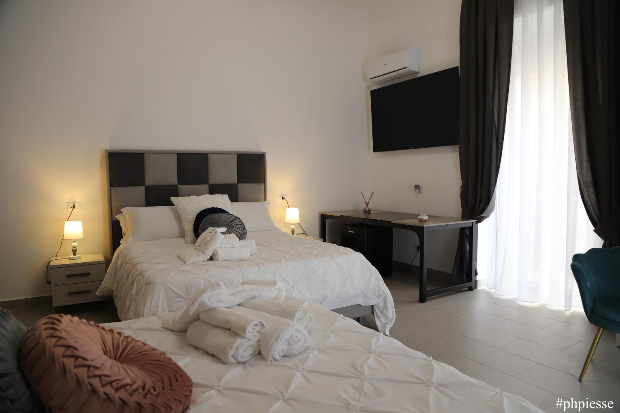 Emerella Luxury Suites-Siderno Lungomare Exterior foto