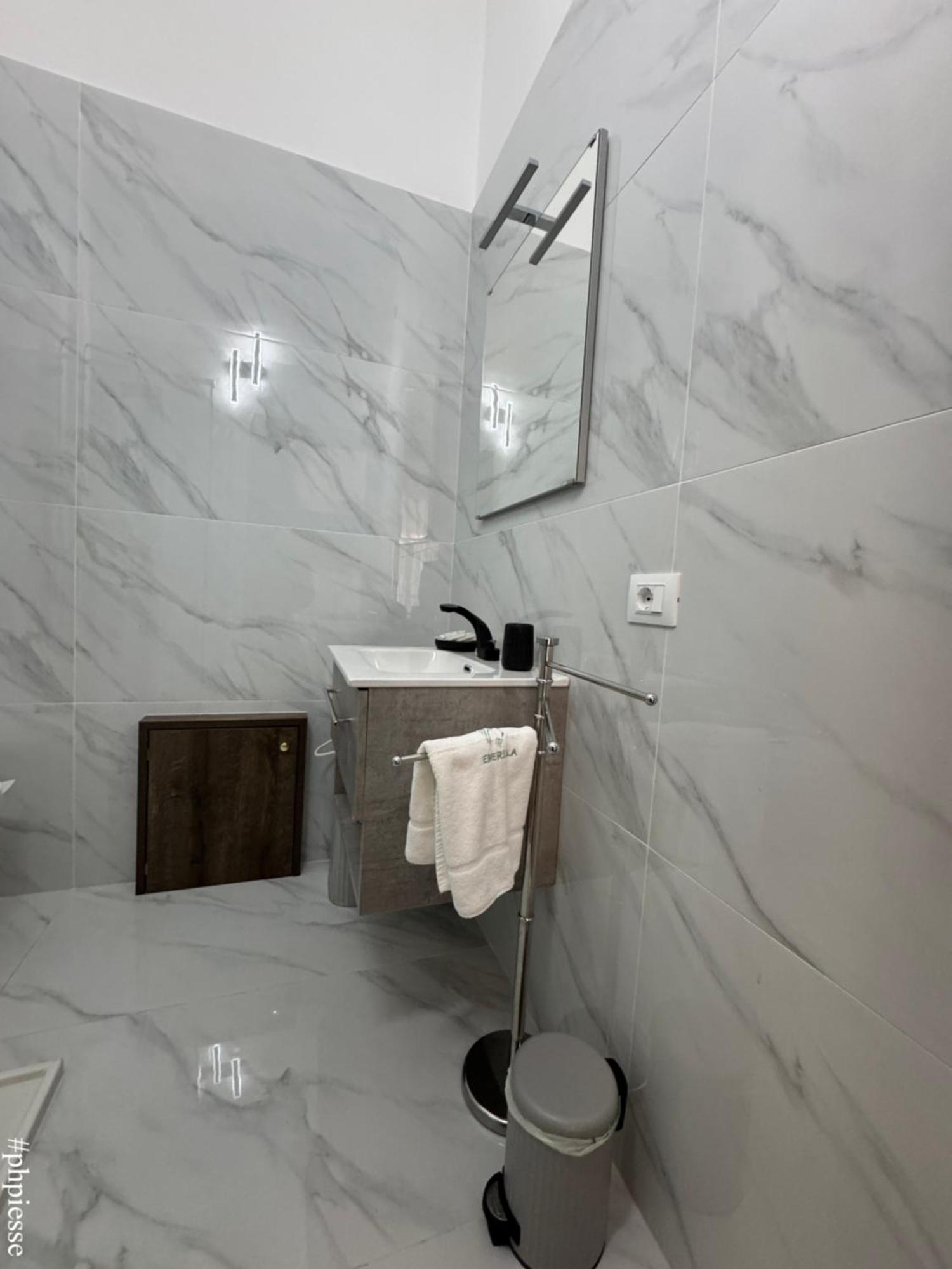 Emerella Luxury Suites-Siderno Lungomare Exterior foto